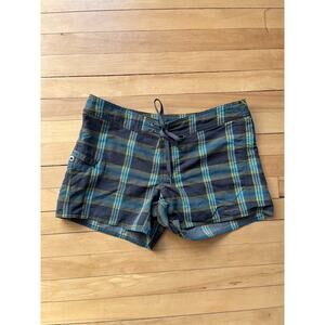 Patagonia Wavefarer Board Shorts Women's Size 10 Plaid Checkered Swim Trunks